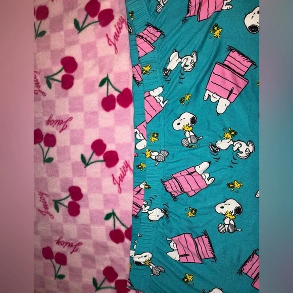 Snoopy Women's Print Sleep Shorts - Picture 3 of 8